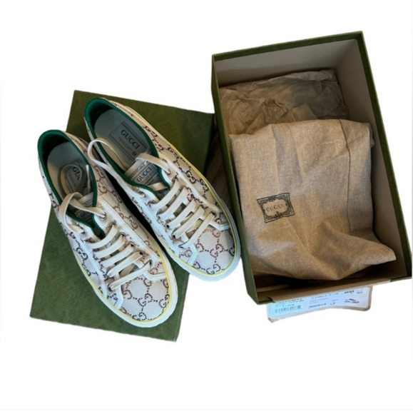 Reserved listing Gucci Crystal Sneakers - Picture 5 of 9